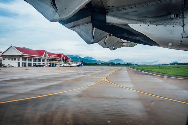 Eight of the World's Most Hazardous Airports!