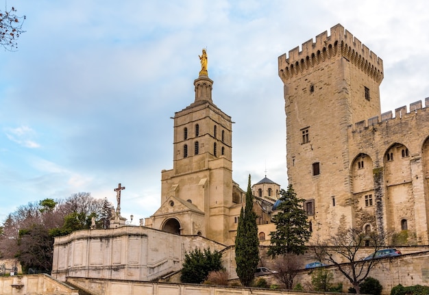 Exploring Avignon: The Historic Heartbeat of Papal Legacy