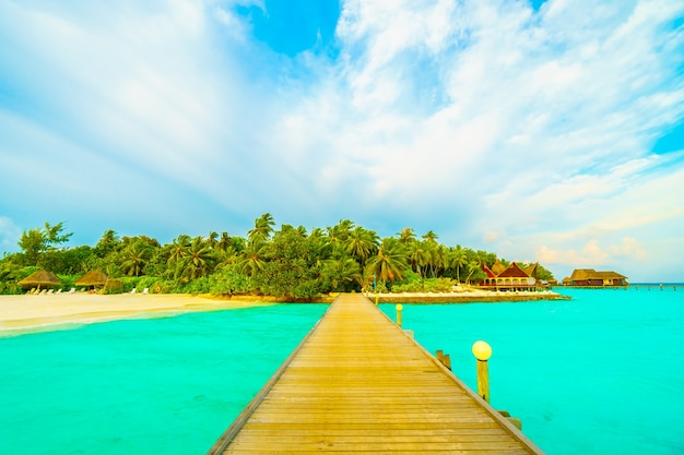 The World's 10 Most Breathtaking and Stunning Islands