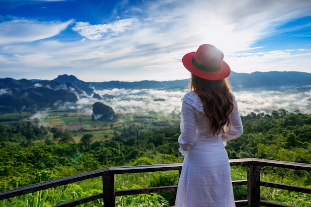 Top 5 Must-Have Gadgets for Every Traveler