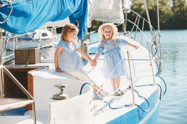 Top Caribbean Yacht Charter Spots to Explore This Holiday Season