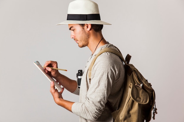 Travel Savvy: Essential Apps and Gadgets for Women Frequent Solo Travelers